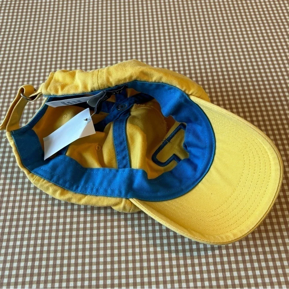 Gap kids adjustable hat yellow/blue. Size L/XL.‎ NEW